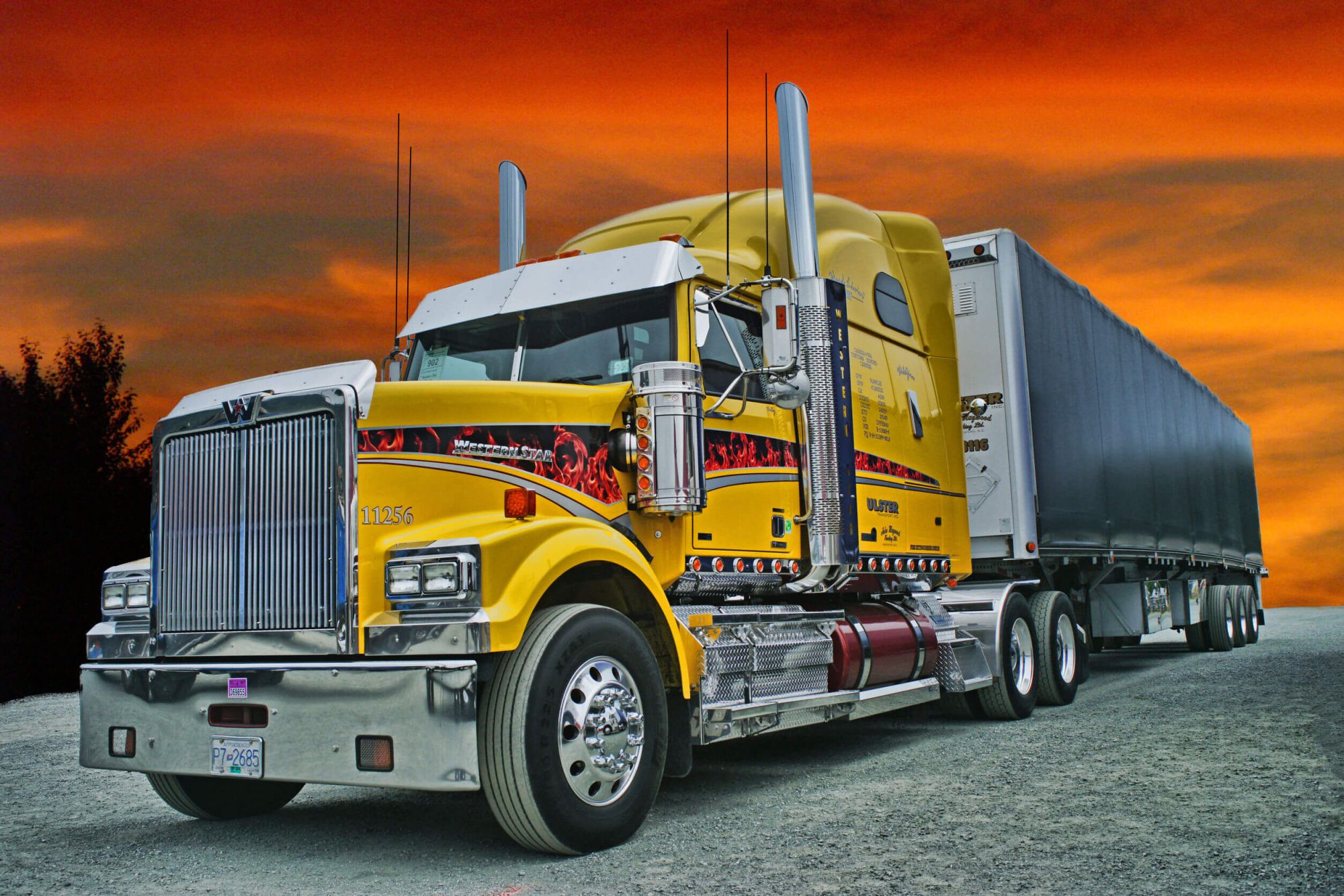 Long Haul Truck insurance -  Des Moines, Cedar Rapids & Davenport, IA 