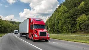 Des Moines, Cedar Rapids & Davenport, IA Truck Tractor Insurance